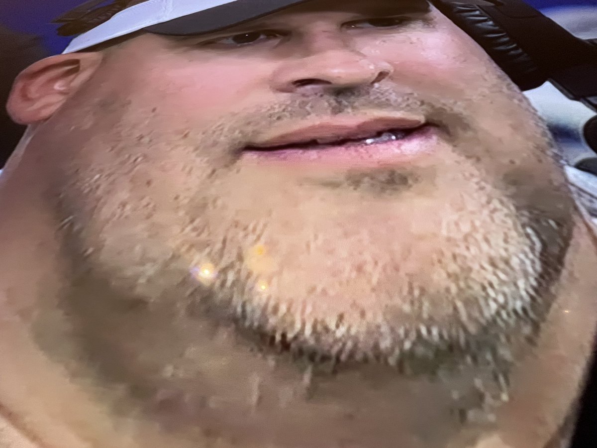 Big Cat (@barstoolbigcat) on Twitter photo 