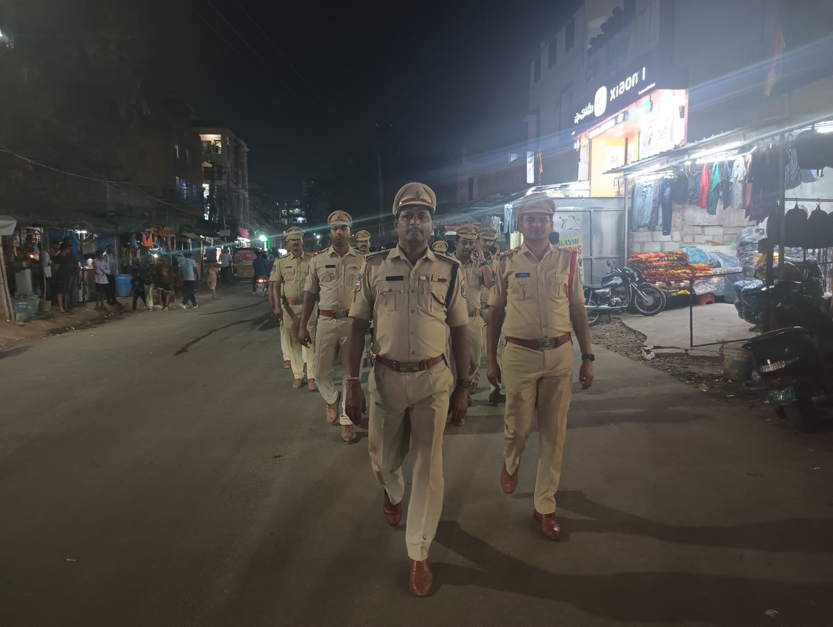 Today on 28.10.2023 in view of upcoming TSLA Elections, conducted a Flag March sensitive &critical PSs area of Nanakramguda was organized by PS Gachibowli under the supervision of Addl DCP Madhapur Zone along with CRPF Woman Force, AR Force and Gachibowli PS Staff.