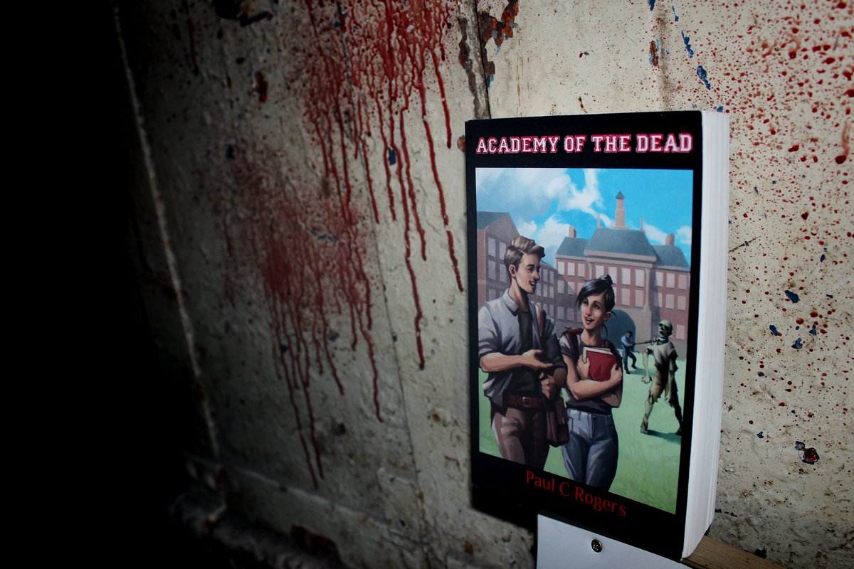Happy Halloween! And on a timely note, I'm delighted to announce my new book 'Academy of the Dead' is available to buy now
amazon.co.uk/dp/B0BGN62MHC