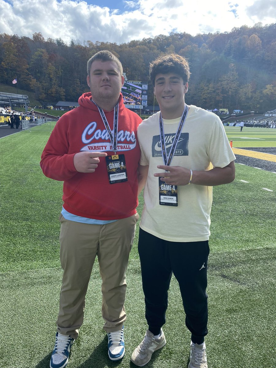 ClendeninConor's tweet photo. Had a great time up at App State this weekend! Thank you @lgware for having me up. Can’t wait to be back up! @CoachM_Cummings @coach_sclark @Catholic_FB https://t.co/StohvnAx5u