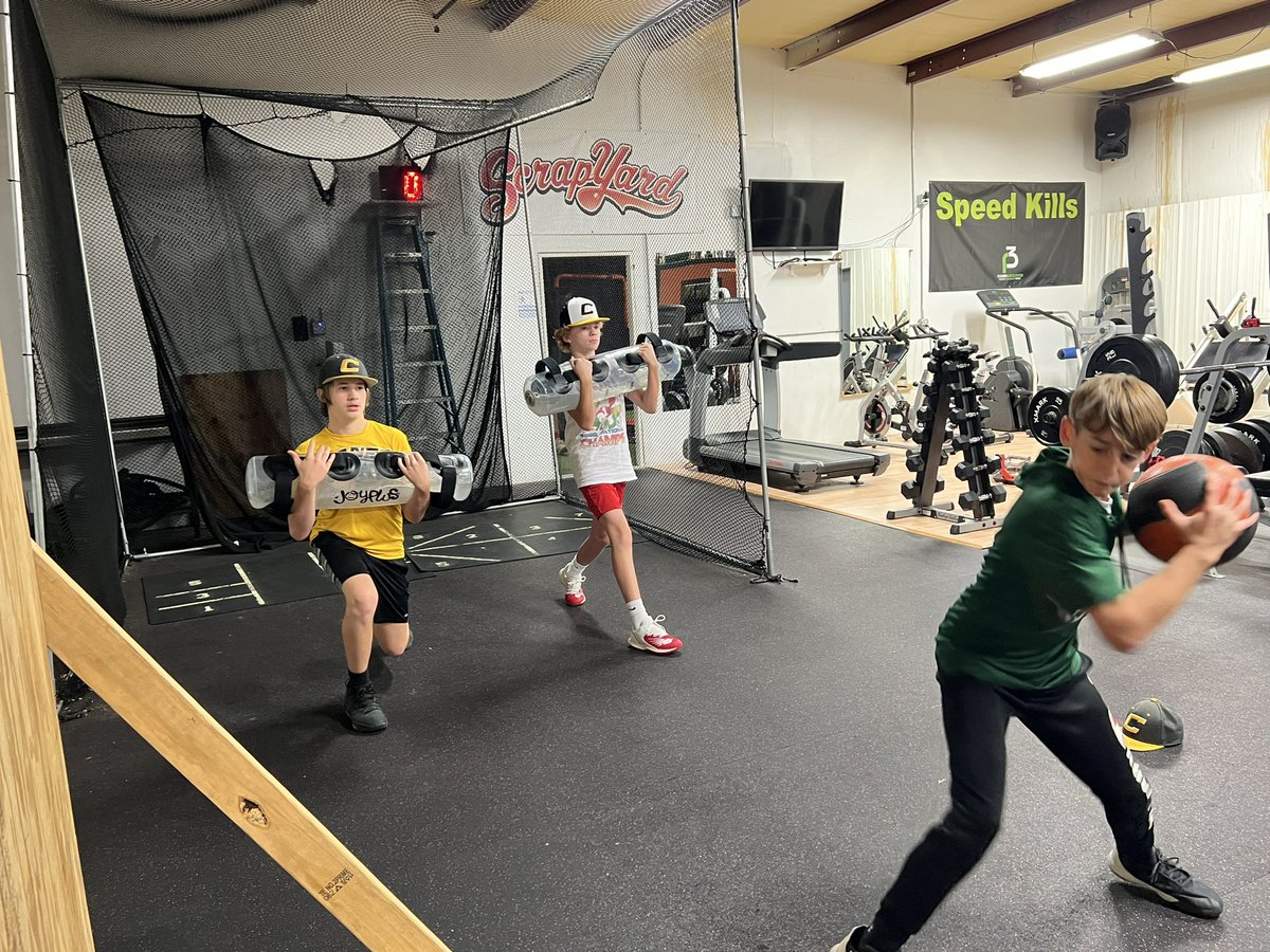 CanesGreatLakes's tweet photo. Our Youth & Intermediate development series entered week 4 today and the boys are hard at work building a strong foundation for the success this spring ππ€
#canesstrength
#development https://t.co/GQ9DnSYsWW