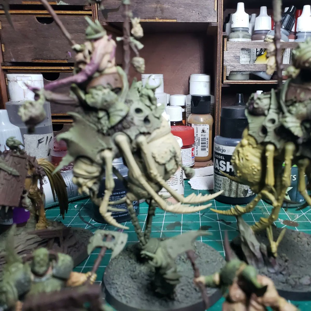 blamminator's tweet photo. WIP on some Nurgle https://t.co/KM3vdvv7BE