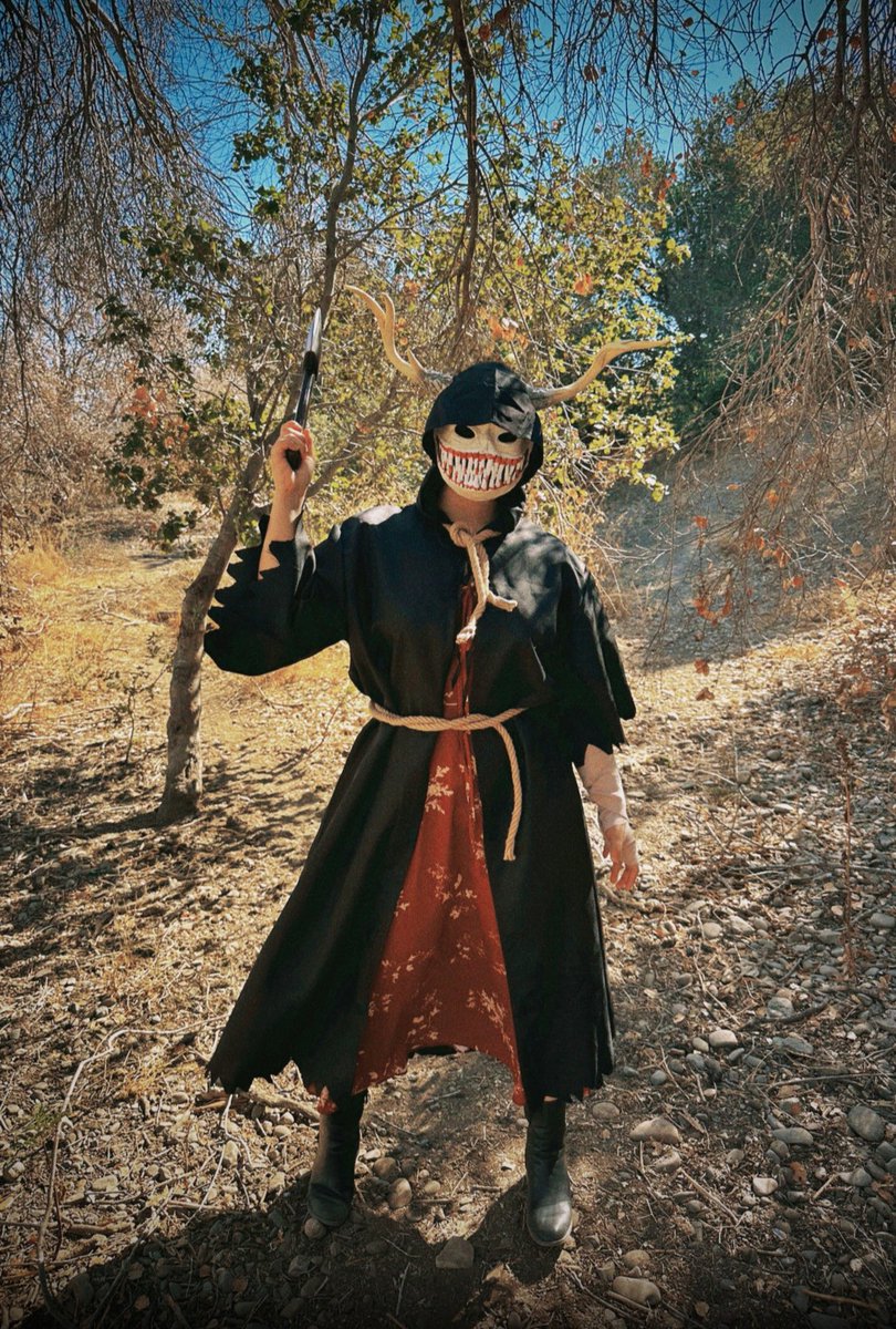 averyzg_'s tweet image. The huntress main becomes the huntress 🪓 #dbd #DeadbyDaylight #crypttv #mordeo