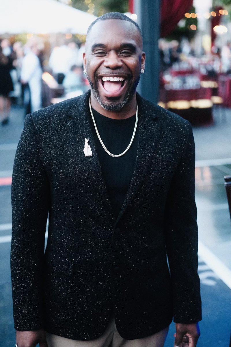 lavancecolley's tweet photo. Just smile and spread love and happiness! https://t.co/SAtfTsP8Yi