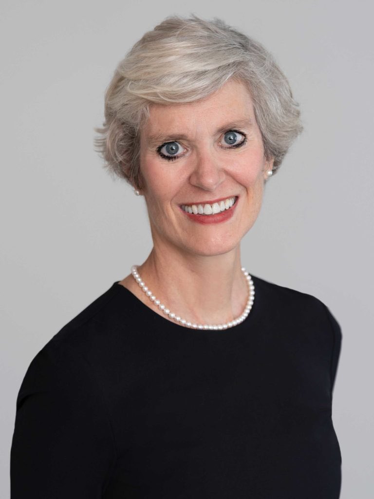 We are more than a little excited to share another @PVDCouncil member who has won a major #AHA award! Mary McDermott, MD has been awarded the 2023 Clinical Research Achievement Award for her outstanding contributions to the advancement of clinical science.