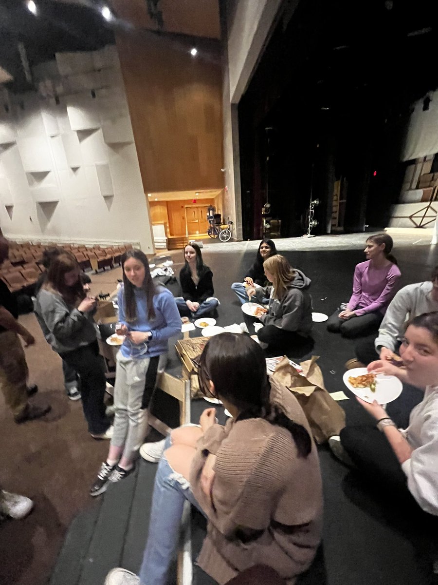 rmhselectrics's tweet photo. Everyone is enjoying their calzone on this fine first day of tech week!! (besides Bella🙄) https://t.co/tqxglvdN40