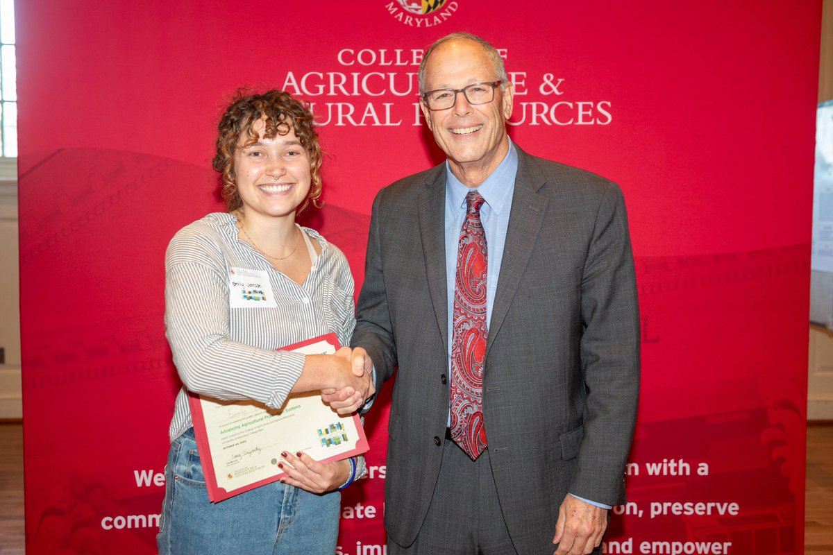Dr. Macarena Farcuh (@farcuhmacarena) on Twitter photo Congratulations to Emily Johnson, MS student at the #FarcuhLab for her second placement in the poster competition at the Cornerstone event organized by <a href="/UMD_AGNR/">College of Agriculture & Natural Resources</a>
Well done! 🍎🍎🍏🍏
<a href="/UMDResearch/">UMD Research</a> <a href="/UMdExtension/">UME</a> #proudPI Congratulations to Emily Johnson, MS student at the #FarcuhLab for her second placement in the poster competition at the Cornerstone event organized by <a href="/UMD_AGNR/">College of Agriculture & Natural Resources</a>
Well done! 🍎🍎🍏🍏
<a href="/UMDResearch/">UMD Research</a> <a href="/UMdExtension/">UME</a> #proudPI