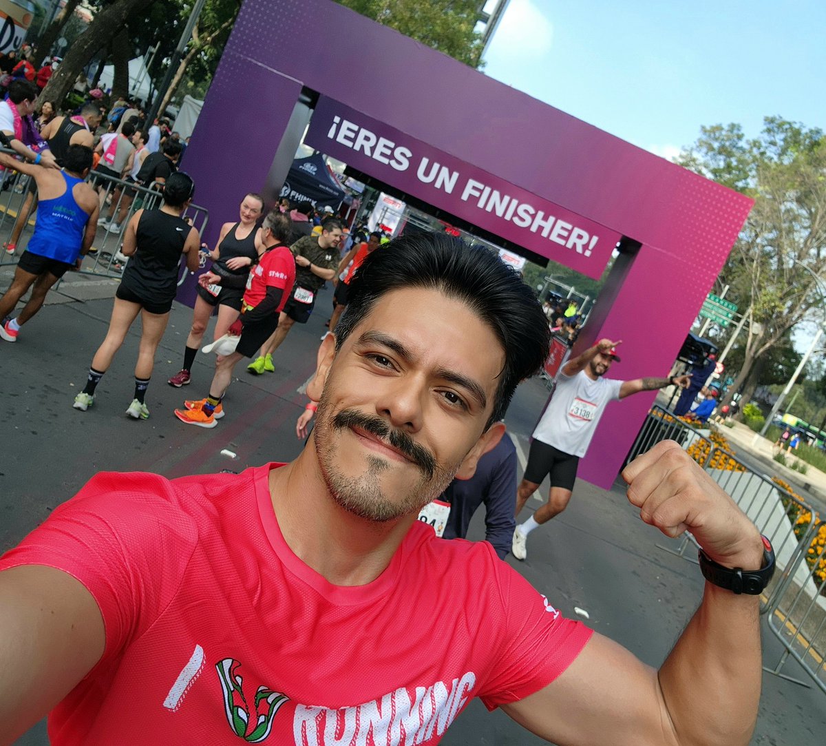 omar_warrior_'s tweet photo. Nos faltó uno hermano, pero la neta lo hicimos muy bien!
(Ayer en)
@ESPNmx #ESPN21K 2023
@Cesar_LSaavedra @RamowMr
Tararaa tararaa!!
#runner #runningtime #runningday #runningboys #runningman #runningterritory #runningworld #runningcdmx #RunnersFriends https://t.co/bwE29HNWLJ