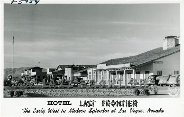 On the site of the former Pair-O-Dice Club and 91 Club, and after a Rotary Club preview banquet the night before, R E Griffith opened the second full resort on the Las #Vegas Strip, the 107 room Hotel Last Frontier on Oct 30, 1942. bit.ly/3mJhBLz bit.ly/3Mjfiy0