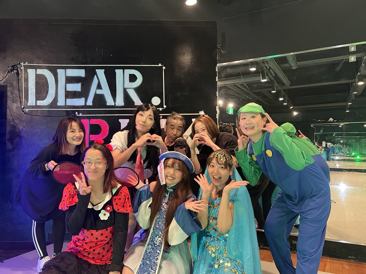 STEPyou0420's tweet image. ミヤコのハッピーハロウィン🎃 ②(その1)
DP dance studio ハロウィン🎃ダンス💃
10月末のレッスンはハロウィン🎃特別レッスンです
参加者みんな思い思いのコスプレで楽しみました😄
#ハロウィン
#dpds 
#dpdancestudio