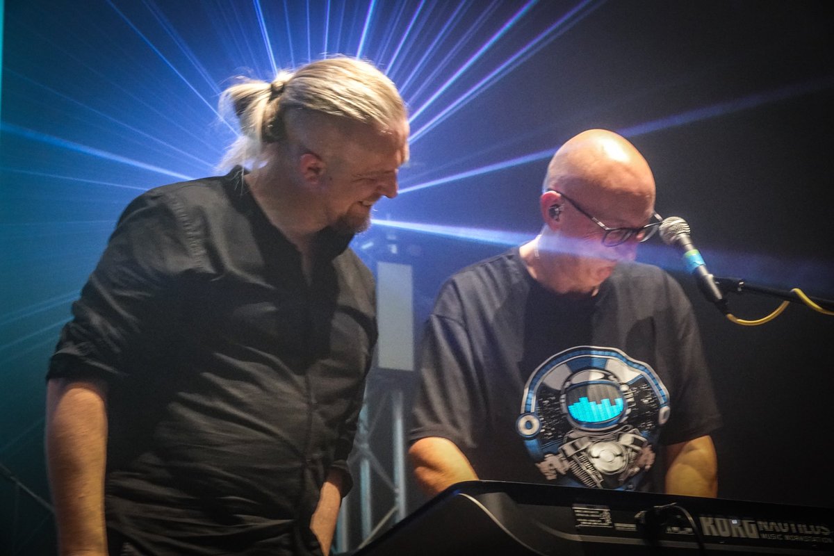 RobCottingham1's tweet photo. Thank you to all who came along to see CAIRO on 29/10/23.
Garry was on top form as compere, and Unit Nine were top drawer.
Chris n Ollie on sound - superb
Thanks to Vmbra too - a fantastic set. 

@KorgUK 
@MusicSpiritof 
@Cairo_BandUK 
@unitninemk 
#theprogrockfiles 
#Nemesis https://t.co/pTz4d9XKrm