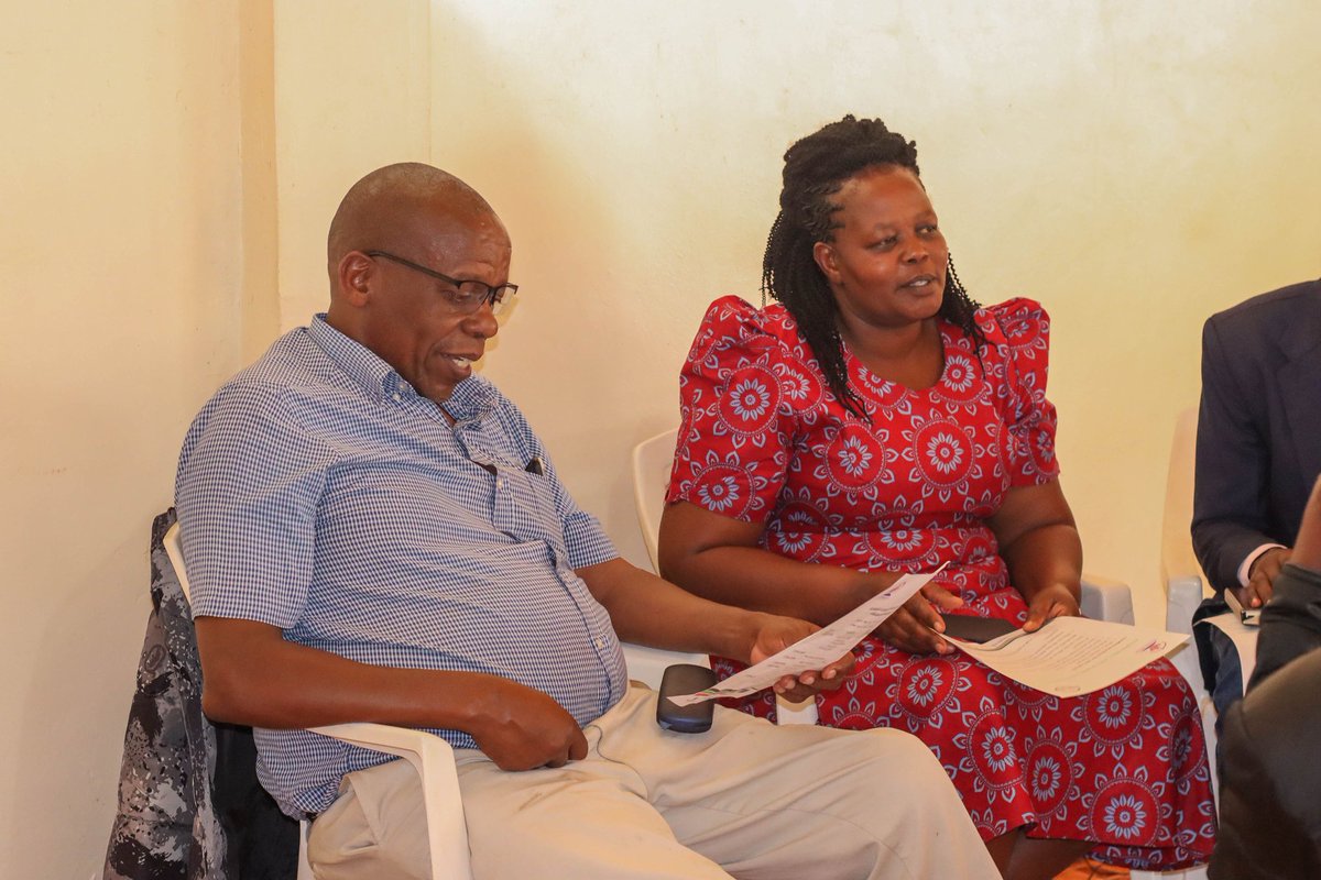 BBreakersCBO035's tweet photo. Our sixth and last Community Dialogue focused on Climate Change and how it affects people especially women in the Grassroots.
Climate change also greatly affects the political ambitions of women in the Grassroots as they devote time to searching for food as opposed to campaigns. https://t.co/CvQL1P98Ux