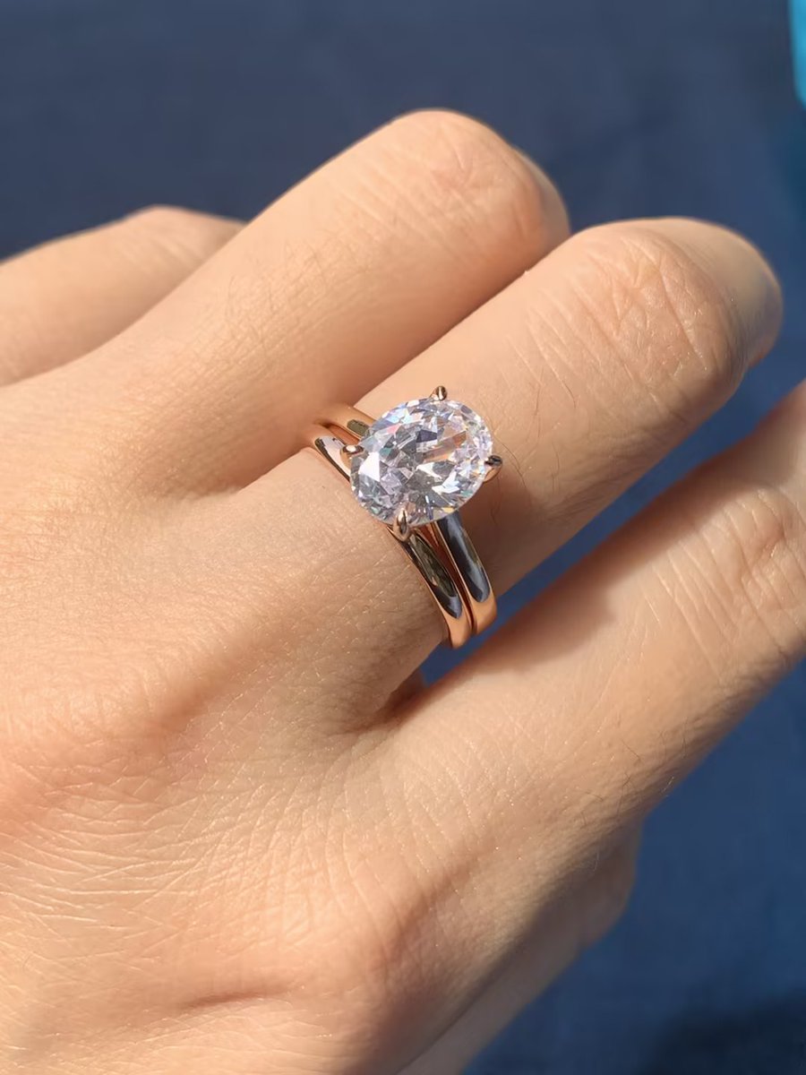 sayabling's tweet photo. Buy 1.2ct Oval Cut White Sapphire 2pcs Bridal Set in Gold at #sayablingjewelry
Shop here https://t.co/yvlziY2KzA

#jewellery #goldjewelry #handmadejewelry #ring #goldrings #ringset #weddingset #whitesapphire #finejewelry #giftsforher #giftsforwife #anniversarygift #Thanksgiving https://t.co/2um9CdhdbN