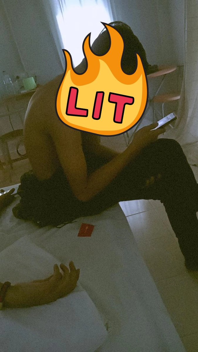 Somny8969's tweet photo. นัดที่ดีคือนัดเย็ดคะ หนูเสียตัว พี่ก็เสียตัง 🍌🍌🍌  สวิงกิ้งครั้งแรก เสียวดีนะว่าไป5555 #ละงูนัดเย็ด #สตูลนัดเย็ด #วัยรุ่น #สาวสอง #ความลับ #รีทวิตนัด https://t.co/nFjWFy2HS7