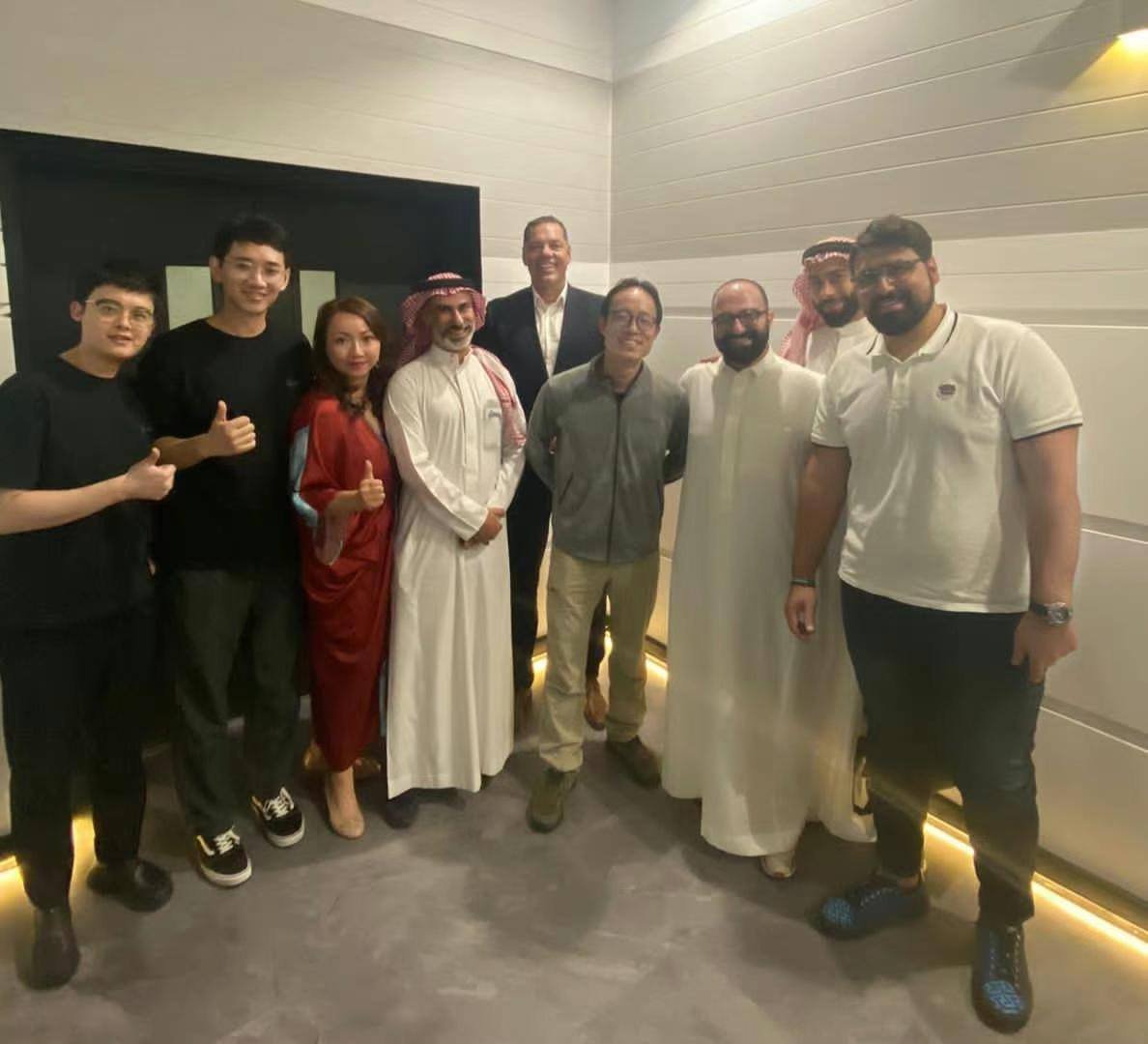 Congratulations to ETH Riyadh core contributor, @animocabrands, on securing a $50 million investment from Saudi Arabia's NEOM megaproject! 🎉 Shoutout to @ysiu, Executive Chairman of Animoca Brands, who shared invaluable insights at ETH Riyadh 2023. 💚 theblock.co/post/259977/sa…