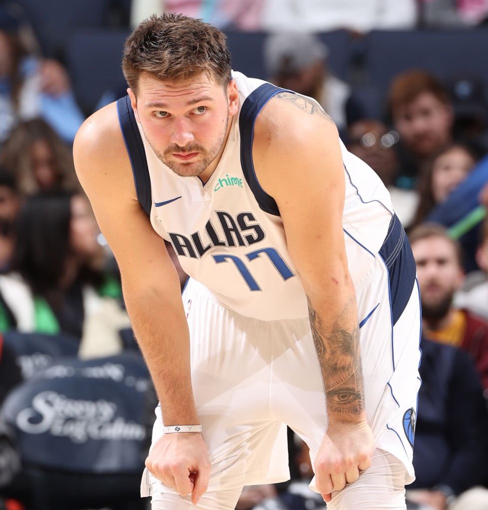 TheDunkCentral's tweet photo. Luka Doncic’s first 3 games of the season: 

35 PTS - 12 REB - 12 AST
49 PTS - 10 REB - 7 AST
33 PTS - 13 REB - 10 AST https://t.co/v4fONS36Wx
