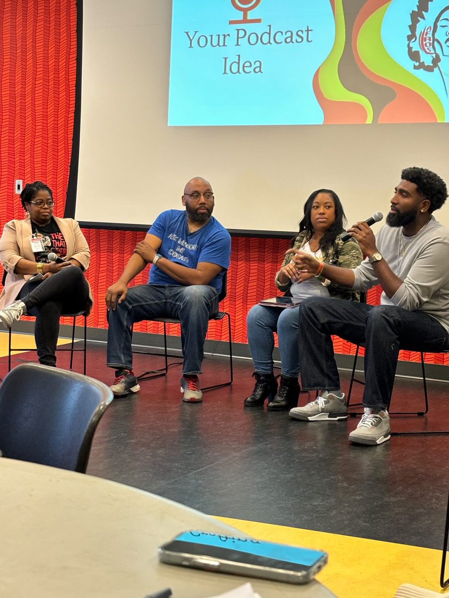 ItsDMurph's tweet photo. Special THANKS to Mr. Talib Jasir & the team at @Afros_and_Audio for having me at this year’s Podcast Festival! It’s still surreal where an idea can take you!! Keep Going 🙏🏾💪🏾💯!! #itsdmurph #whynotsports #flagrant2pod #afrosandaudiofest #faith #hope #humbled #7YearsStrong https://t.co/FcGKQ4dZ6Q