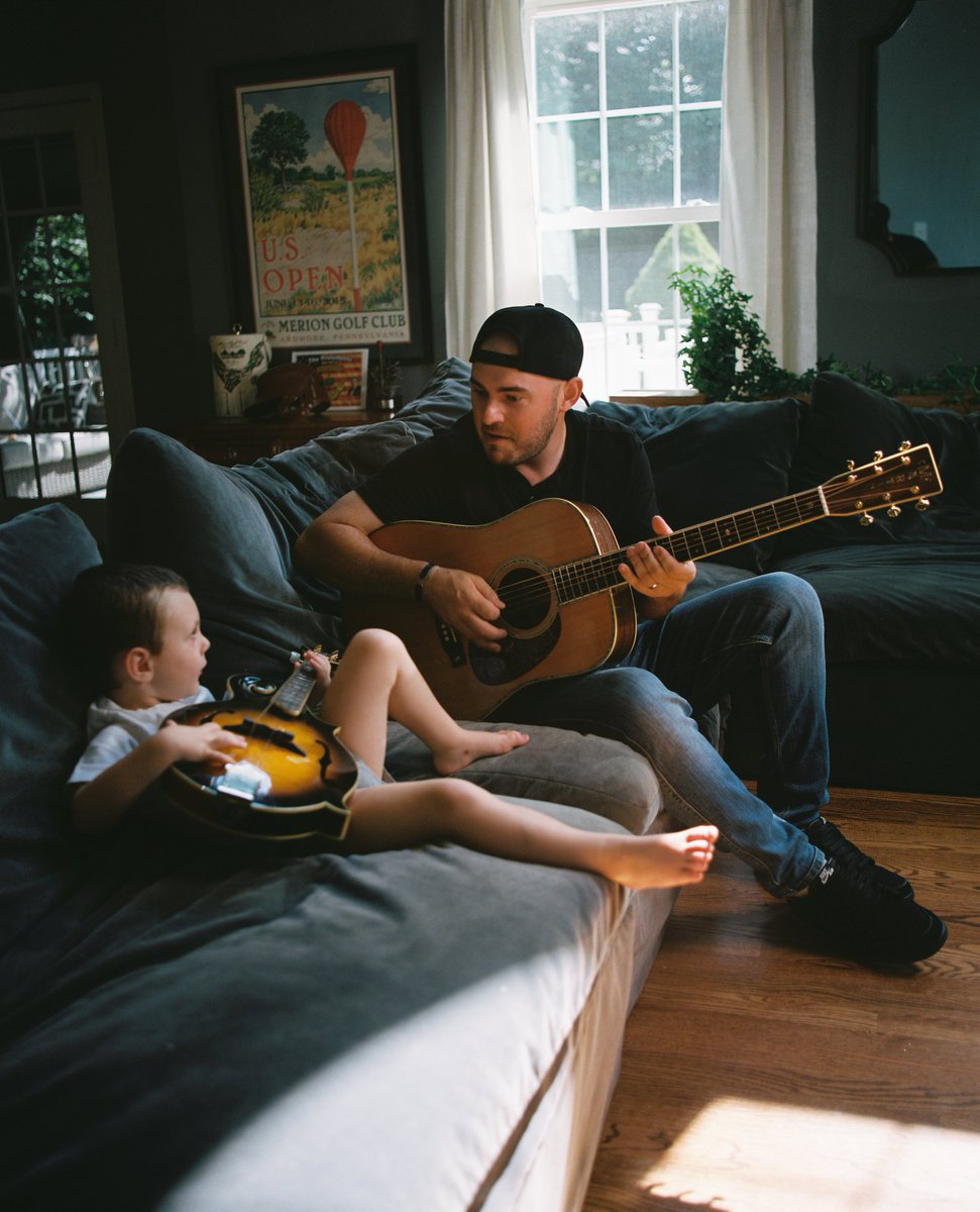 🎵🔊 Music Room Announcement Thread 🎵🔊

Thrilled to introduce the newest member of our Music Room family! 🎉 Meet Craig Tallent, our first signee. A fusion of country, rock and pop, he's not just an artist; he's an embodiment of diverse experiences and incredible talent.