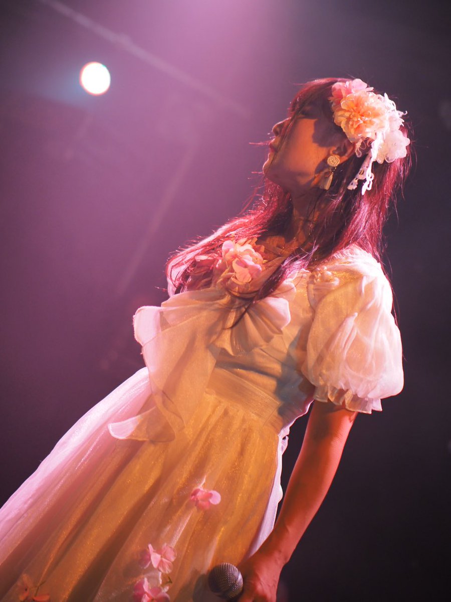 panovista's tweet photo. そして先日、ありささんの #DreamCube での最後のワンマンライブ。最高の照明、最高の音響がありささんをいっそう引き立てる最高のライブハウスでした。
2023.10.23撮影。
#ありがとうDreamCube #ありさANCHEINBETTyROSE https://t.co/WIksenHVsW