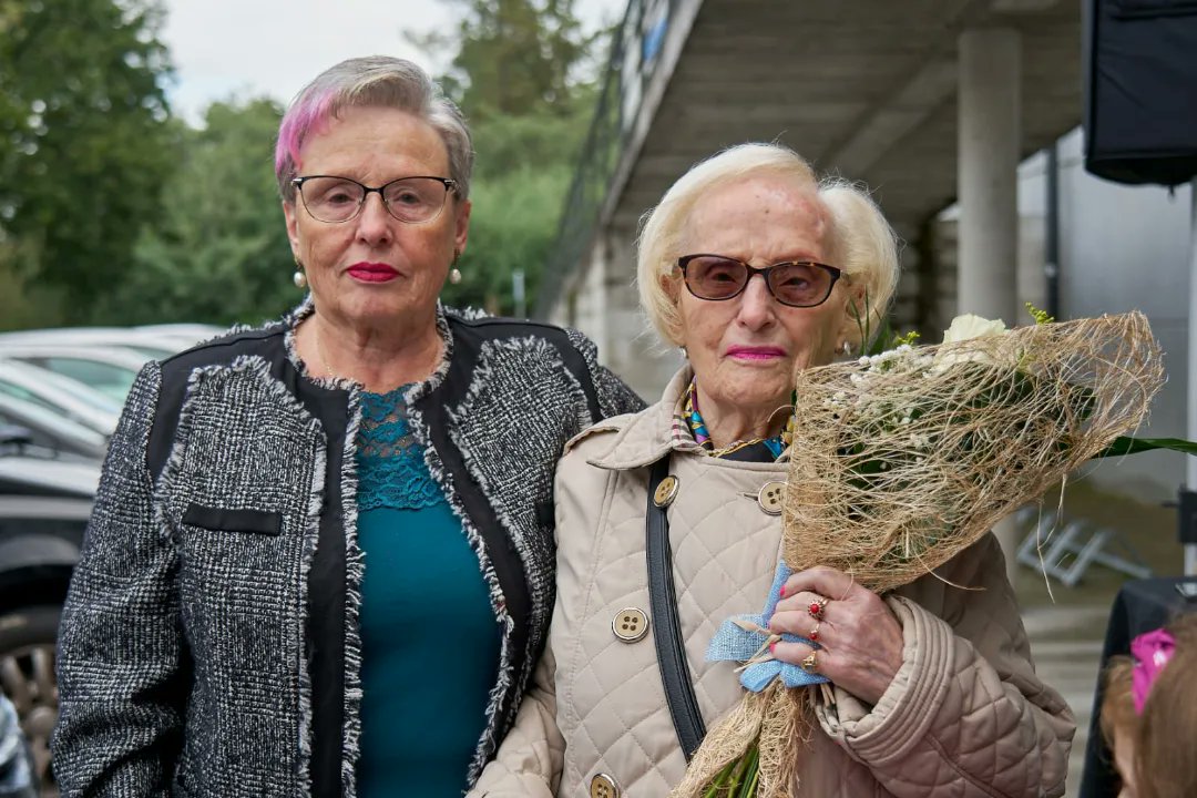 Esperanza (106 años) e hija.