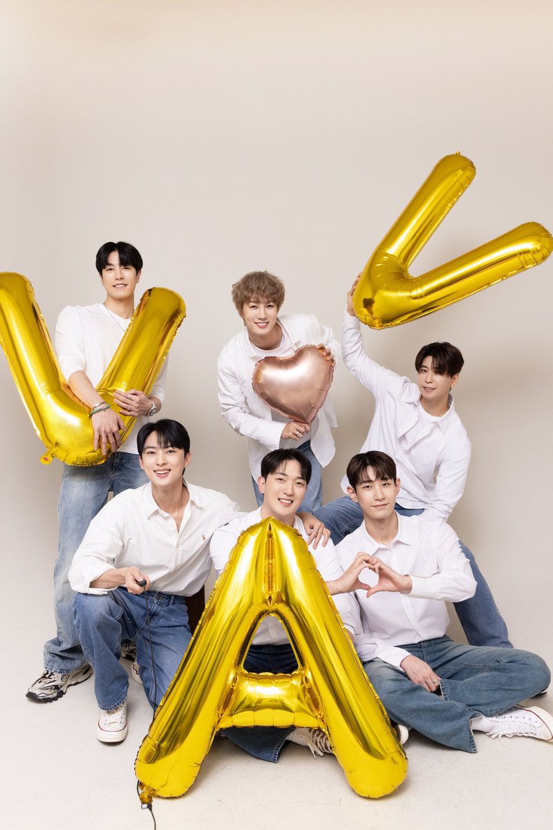 VAV_official's tweet image. [VAV] 에이팀 선물 🎁

VAV 8th Anniversary Photoshoot

#VAV #브이에이브이
#HappyVAVDay #해피바브데이
#VAV8thAnniversary