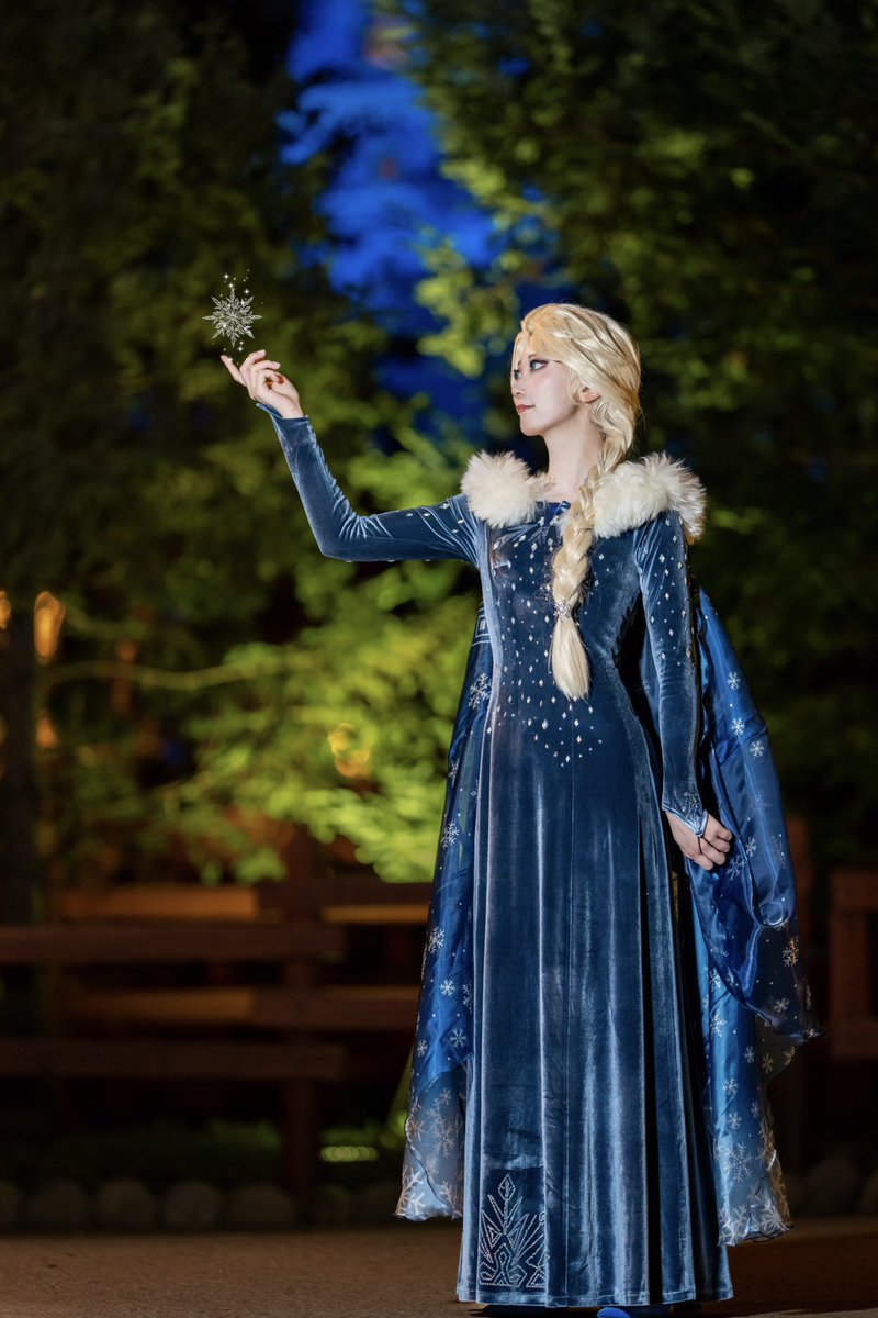 khooooots's tweet photo. Olaf's Frozen Adventure ❄️ Elsa ❆

＿＿＿＿＿＿＿＿＿＿＿＿＿＿＿＿＿

　✨Happy Halloween 2023🎃

＿＿＿＿＿＿＿＿＿＿＿＿＿＿＿＿＿

📸おしゅん様(@oshun_disney93 )

とっても素敵な写真を撮って頂けて
心残りはもうありません😭✨
ありがとうございます！
#Dハロ仮装 
#Dハロ仮装2023 https://t.co/jOL9EAnBX6