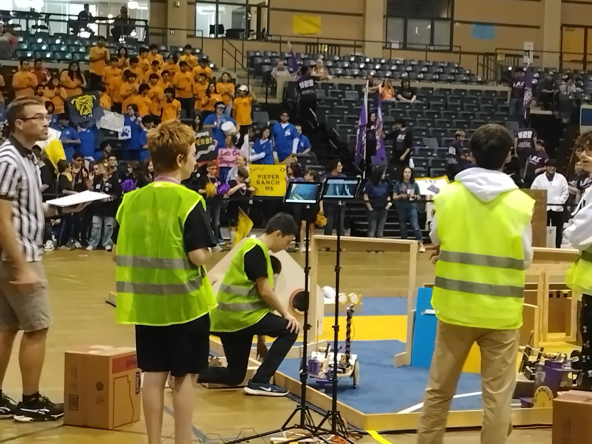 FisherFunCISD's tweet photo. PRMS Surgical Serpents did their best ever at #SABEST yesterday, earning 9th place in the robot game against 25 mostly high school teams. Watch out for next year! These kids are ready to strike! @PRMSVipers @SKinginComal https://t.co/4UORJoY4mE