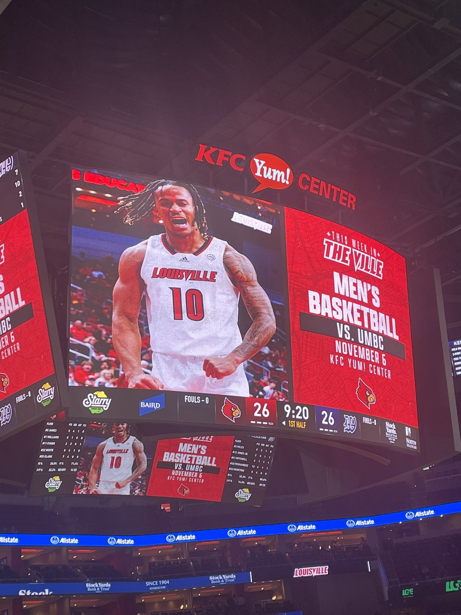 Louisville Male Basketball tweet media