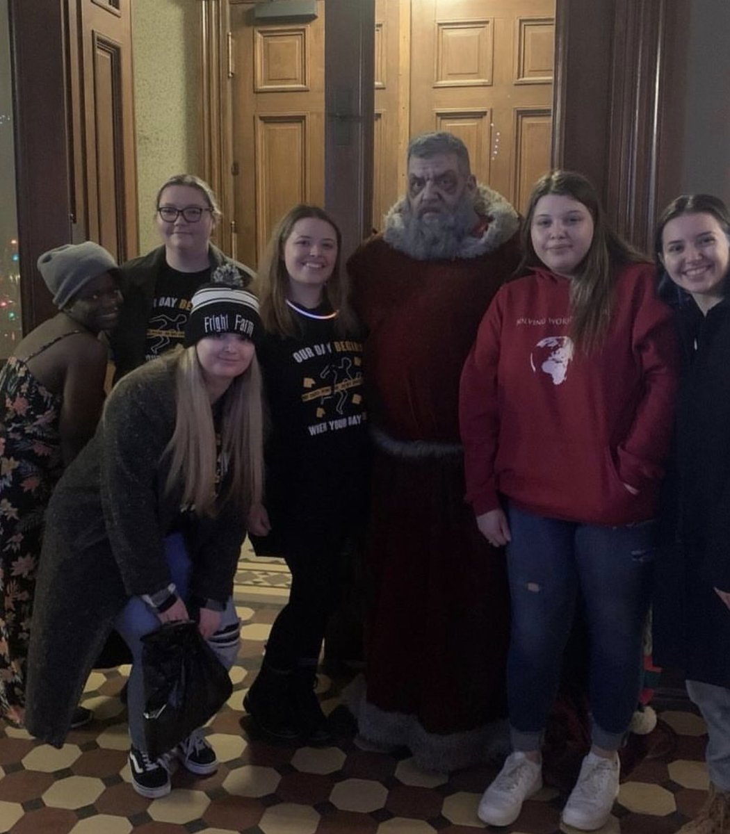 ClubGuins's tweet photo. FORENSIC SCIENCE CLUB!

>> this week, we are highlighting the Forensic Science Club here at Youngstown State University!

for Halloween, in forensic fashion, the club went on a Hunted House trip👻 https://t.co/ryEuSs6FEo