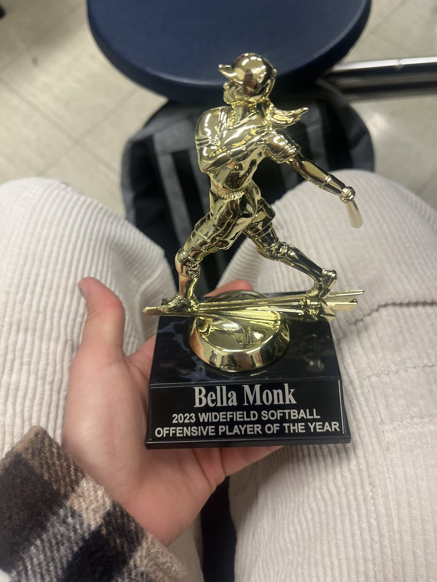 Isabella Monk tweet media