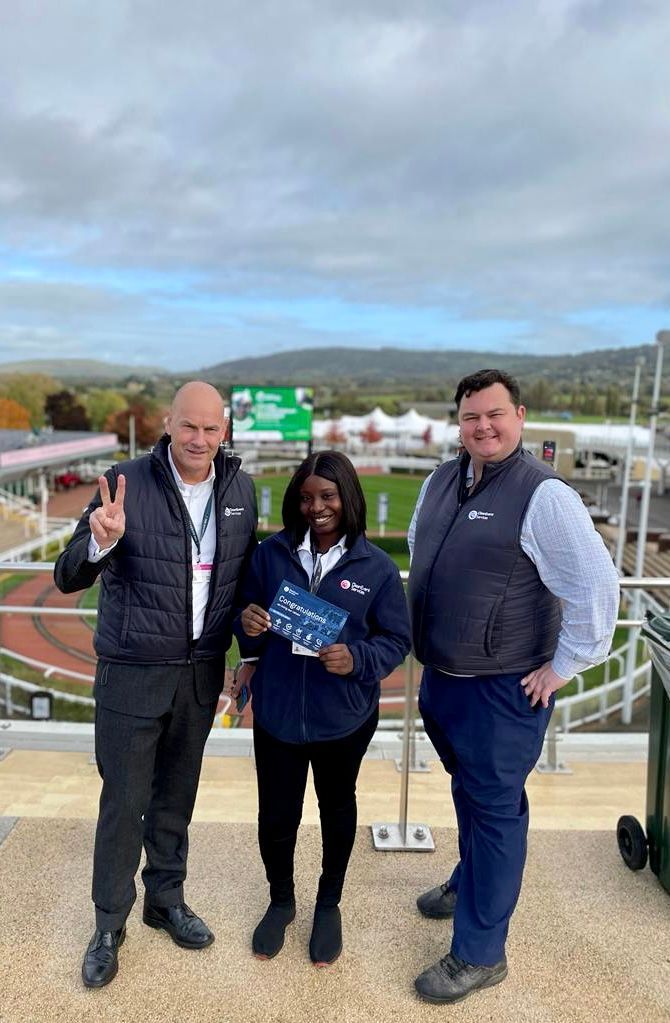 RecruitmentSBS's tweet photo. Back for another season @cheltenhamraces and what an awesome opening weekend!..
Our teams smashed it! 🙌 If youre looking for fun &amp; flexible work contact us to learn more #WorcestershireHour https://t.co/rrOSaDFYVo