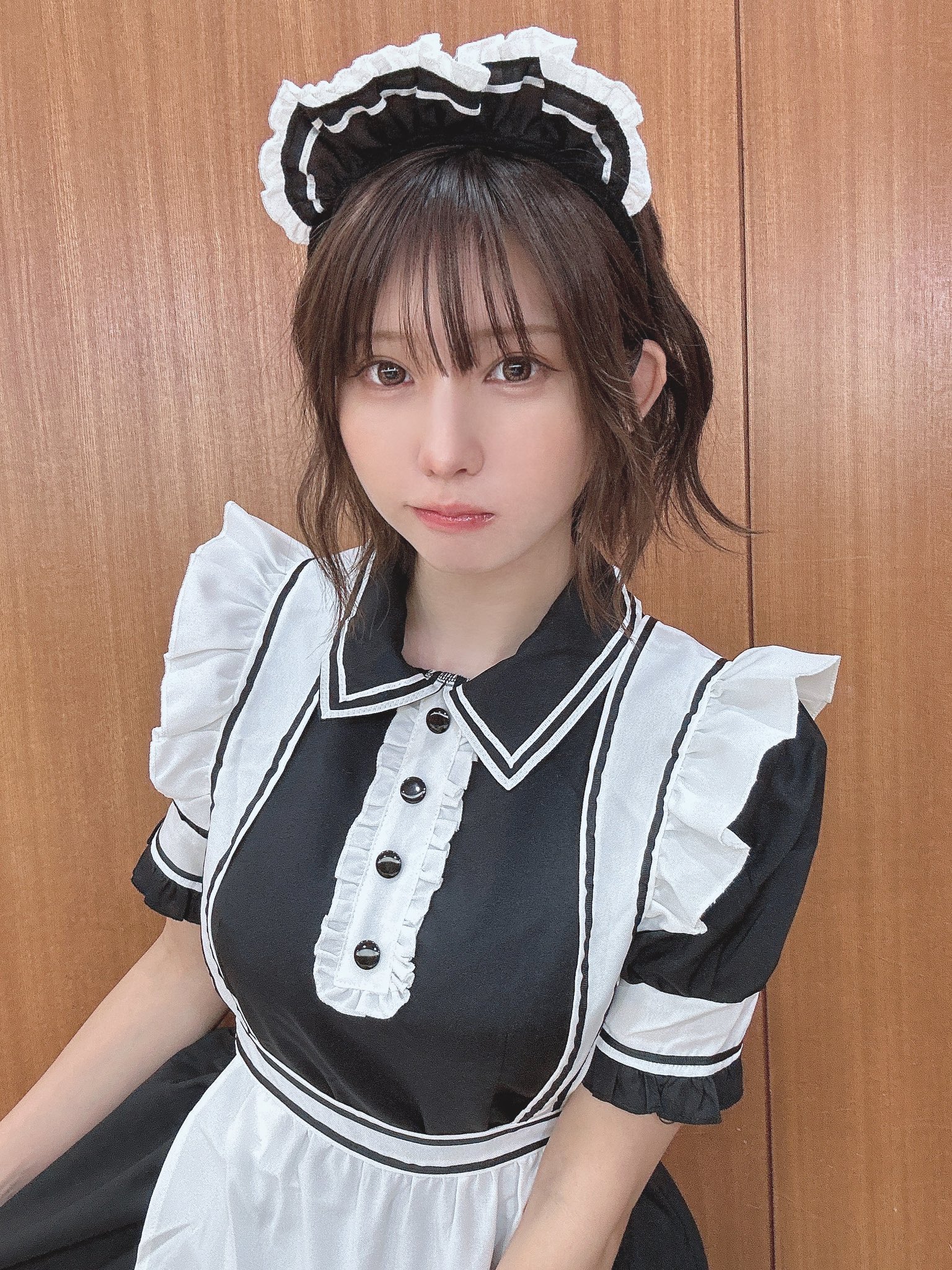 「えなこ Custom Maid」 えなこちゃん監修》 コスプレ メイド服 20周年 アニバーサリー