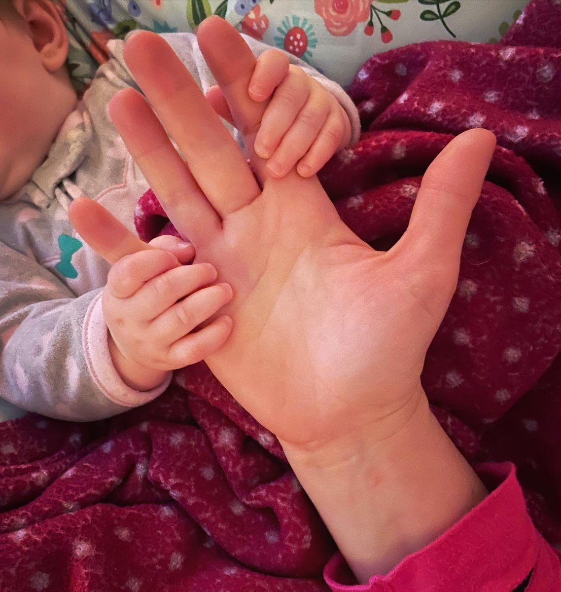 RepHagan's tweet image. A NO vote on ISSUE ONE matters for both moms &amp;amp; babies. Voting NO protects Ohio families, Ohio’s constitution &amp;amp; keeps outside special interests from California-ing our Ohio. 

A NO vote PROTECTS a right to advocacy &amp;amp; deliberation bc issue 1 takes Ohio to the most radical extremes.