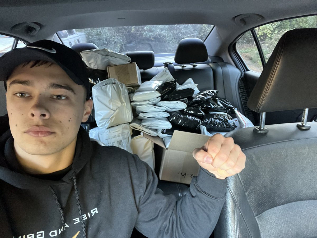 Small FBM drop off today from the weekend pump. Repping the Family merch as well. 💪📈💰