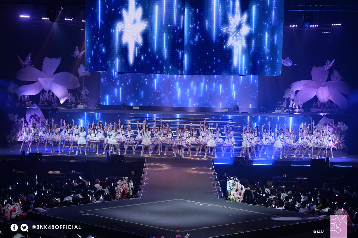 bnk48official's tweet photo. [🤍🛫] #BNK48_DepartCHER

ภาพบรรยากาศการเดินทางเที่ยวบิน BNK 072 สู่ปลายทาง SHN 4812
𝑫𝑬𝑷𝑨𝑹𝑻’𝑪𝑯𝑬𝑹 – #CherprangGraduationConcert เมื่อวันที่ 29 ตุลาคม 2023 ที่ผ่านมา

ขอบคุณทุกคนที่มาร่วมสร้างภาพความทรงจำกันนะคะ

#คอนแกรดพิเฌอ
#CherprangBNK48
#BNK48 https://t.co/AofPexh9Eu