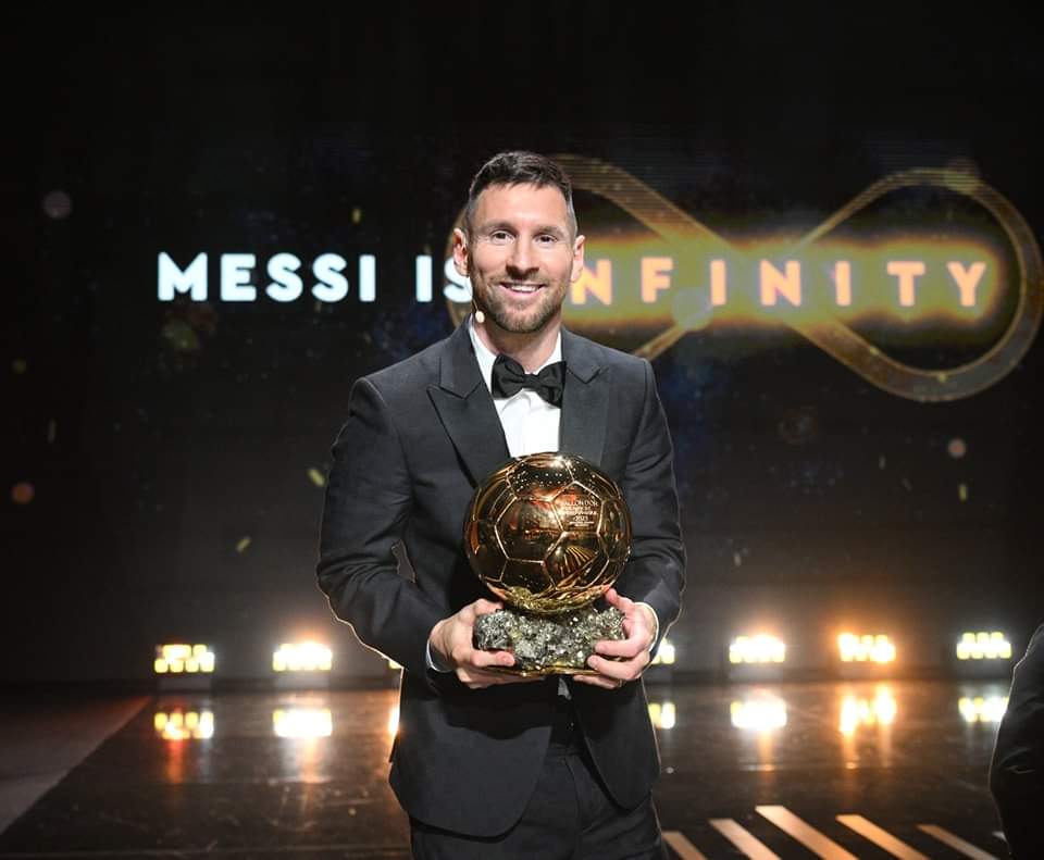 NeerajKonjengba's tweet photo. Congratulations Lionel Messi on winning the 8th record Ballon d'Or. This man is out the world no one can stop from winning this prestigious award. Greatest of all time. Infinity ♾⚽️❤🔥
#LeoMessi
#BallonDor 
#Fifa
#Infinity8 
#GOAT𓃵 https://t.co/SrZ0yQOdes