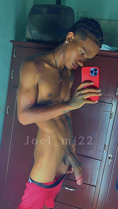 Buenas noches 💤 😈 https://t.co/dWNoGSDZbv https://t.co/KtZGMYEA5J