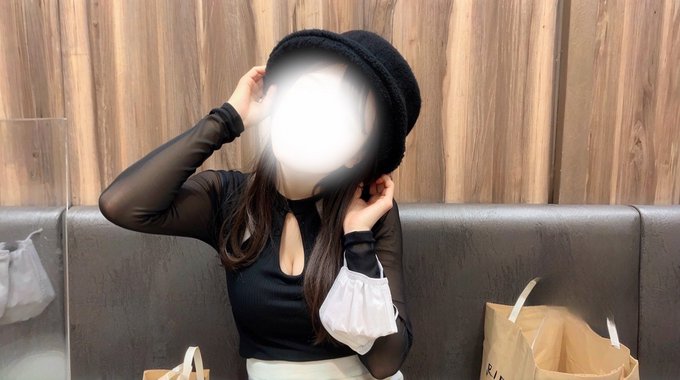 お昼ご飯〜 たこ焼きを食べてご満悦なえりな https://t.co/uPE1xjKipY