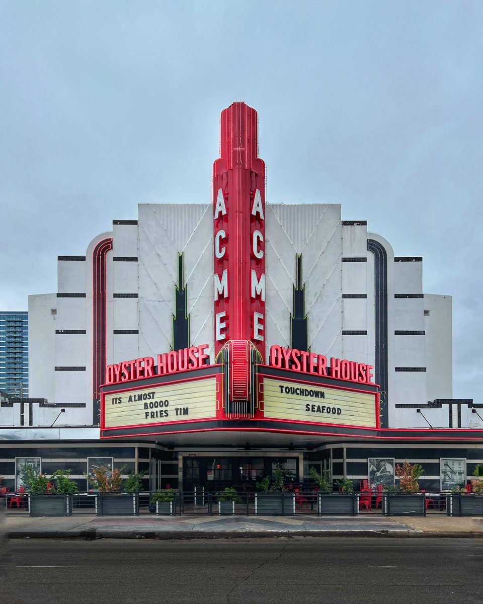 jtothez's tweet photo. re-purposed c.1936 Houston, Texas Theatre https://t.co/O5fsc14nco