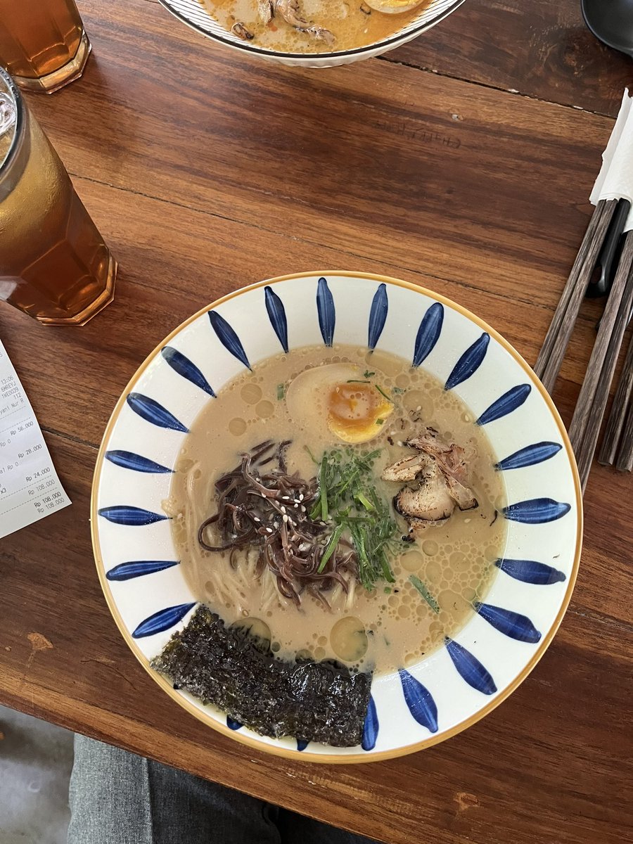 distong. tweet media