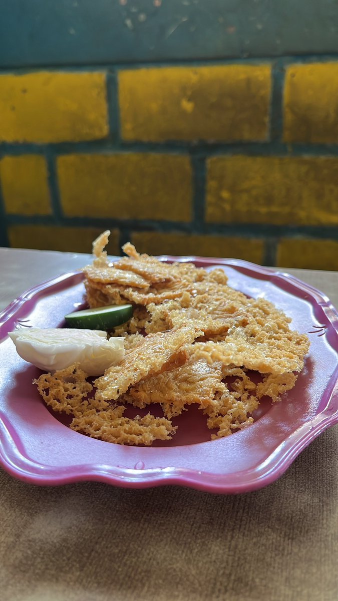 distong. tweet media