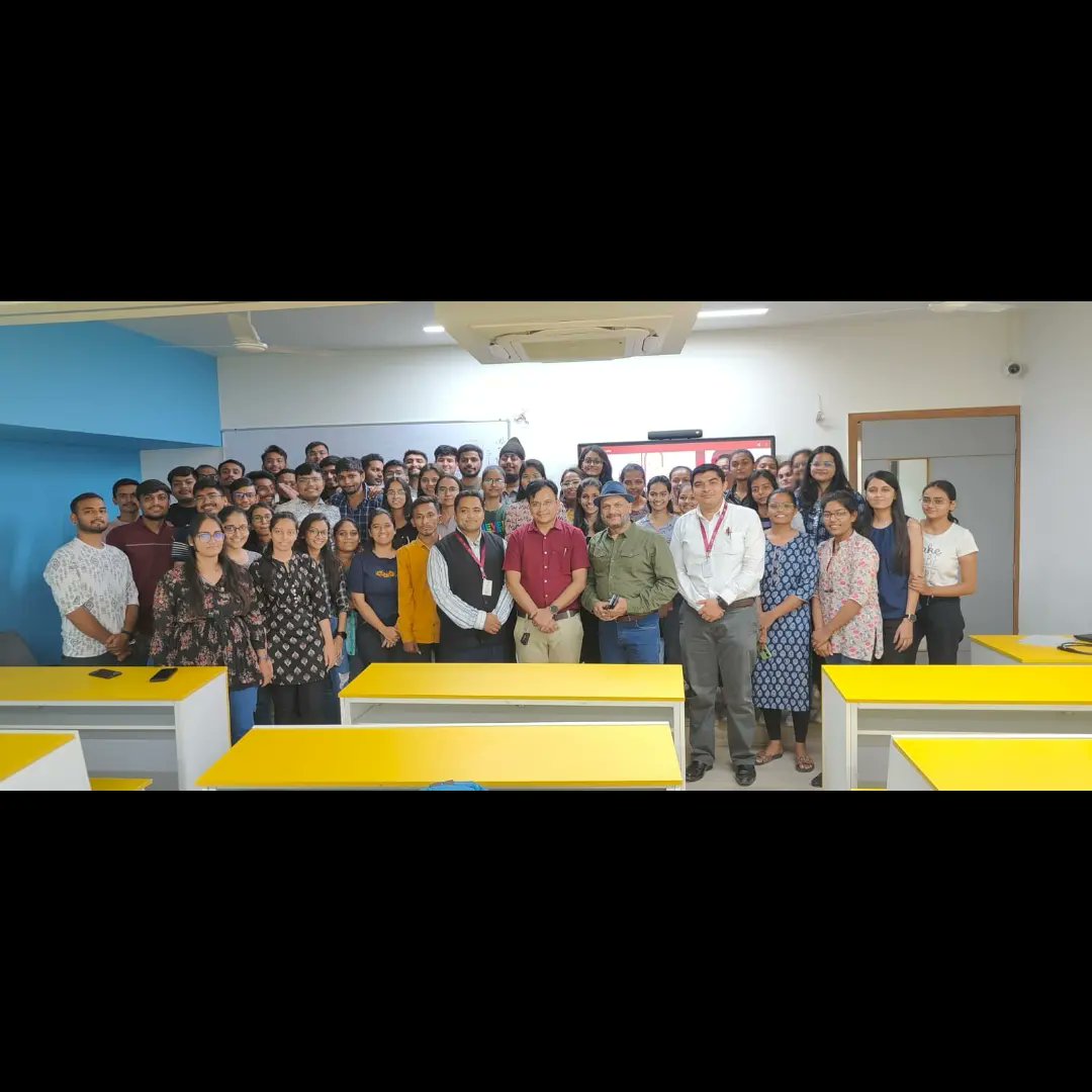 _JGUniversity's tweet photo. JG University organized an enriching lecture session featuring Mr. Bhavin Goklani, an expert in data analysis and decision-making using MS Excel. This power-packed lecture aimed to enhance the students' understanding of these vital skills. https://t.co/GFMTN5nTKN