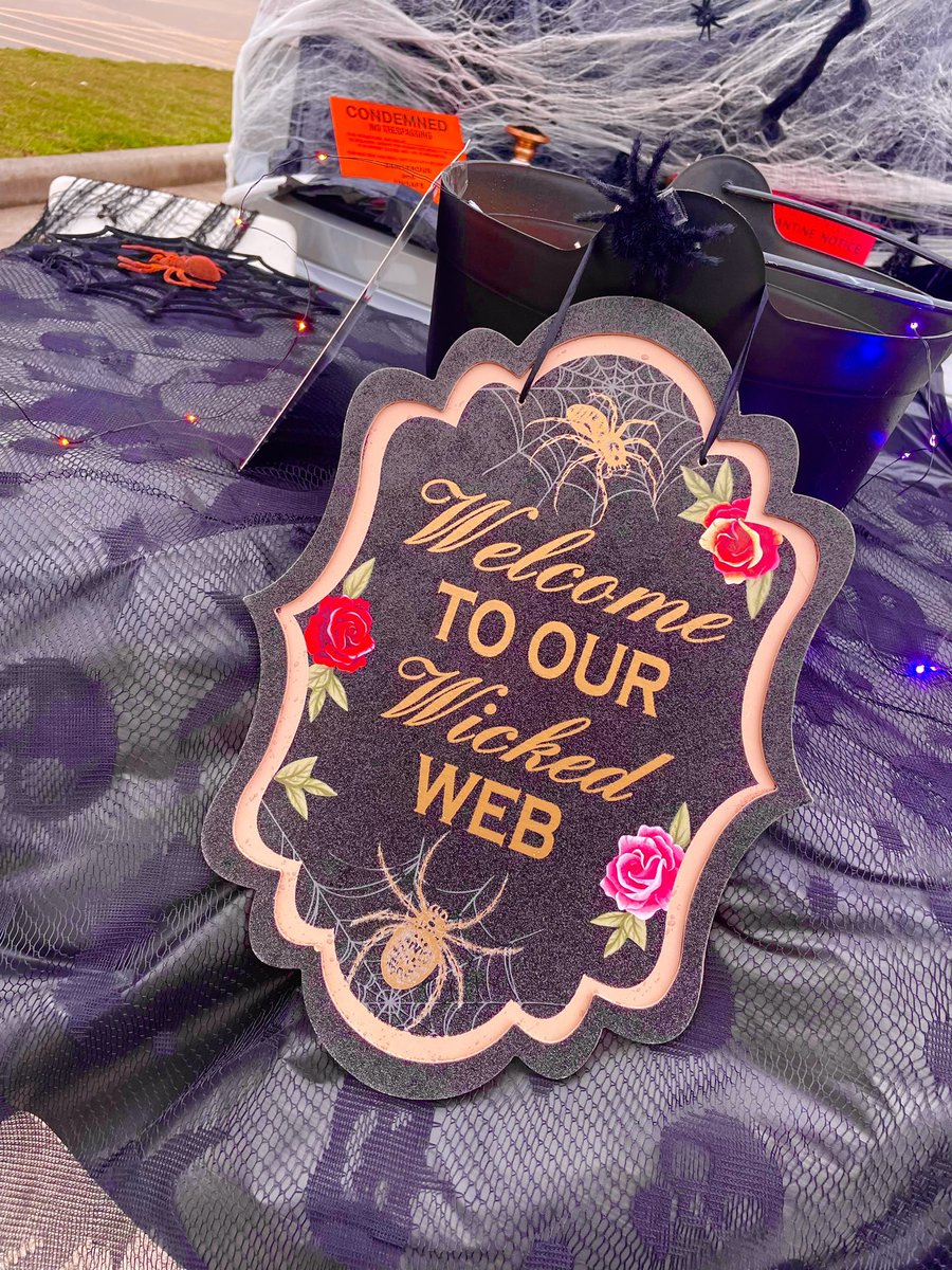 MsDamarys's tweet image. Trunk or Treat was a huge success!! Our community showed out and had fun regardless of the weather! Proud to be a 🦁 @HumbleISD_PLE @KWhite_PLE #4thgradeteam #community #humbletx #familyfun