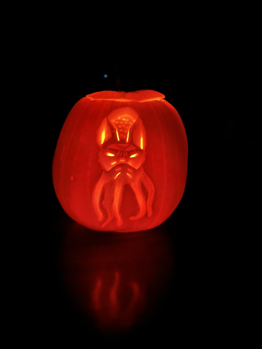 Aaron Genest @smartbottom.bsky.social tweet media