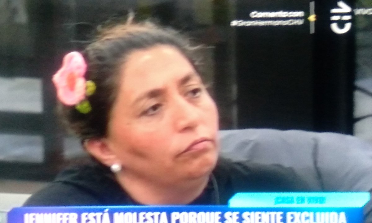 ElpocoserioPoco's tweet photo. La cara de limon , desinflandose cada vez mas 🤣 #GranHermanoCVH #GranContanza #LaSectadeRai #TeamBuda #TeamBudda #GranHermanoChile https://t.co/wfibiWJ4JK