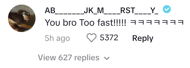 BTS_Trans's tweet photo. 231031 @BTS_twt Jungkook’s Comment on DJ Snake's TikTok

Please Don't Change out 3 November ! how excited are you? 😏

JK: You bro Too fast!!!!! hahahahahahaha

Trans cr; Aditi @ bts-trans
© TAKE OUT WITH FULL CREDITS

https://t.co/T6cRRPtVlF https://t.co/9YfCRlv30n