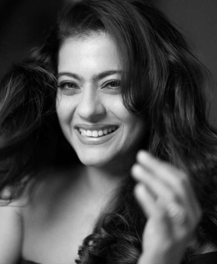 SRKAJOL_30's tweet image. KAJOL🥹🫶🏻 #postinstagram #Kajol