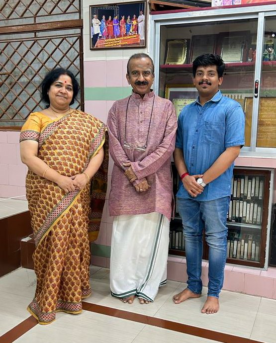 FluteHariprasad's tweet photo. Blessed to have worked for the production OOZH - THE DIVINE DESTINY, under the guidance of Sangita Kalanidhis Lalgudi G J R Krishnan sir and Lalgudi G J R Vijayalakshmi ma'am❤🙏 https://t.co/09lrQ2Dlq0