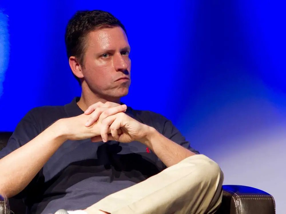 brianjji's tweet photo. Peter Thiel: "Elite students climb confidently until they reach a level of competition sufficiently intense to beat their dreams out of them. 

…institutionalized education traffics in a kind of homogenized, generic knowledge.

But life is not a portfolio: not for a startup founder, and not for any individual. [A]n individual cannot diversify his own life by keeping dozens of equally possible careers in ready reserve.

The most important things are singular."