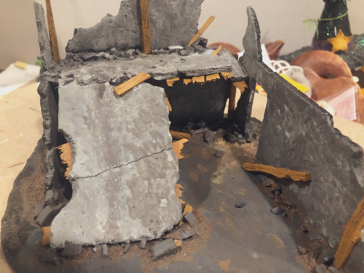 TheAtomicWorker's tweet photo. this might be my favorite build so far! Doin’ the bricks on the outside and the base then I will ink wash 👏🏻☺️@Modiphius #fallout #TabletopGames #tabletop #tabletopgaming #crafting #miniatures #terrain #miniatureterrain #ruinedbuilding #2d20 #miniature #mini #miniaturepainting https://t.co/2MU0UIY2CQ